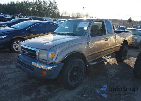 2000 Toyota Tacoma Prerunner V6 z USA, uszkodzony, nr VIN 4TASN92N3YZ666375